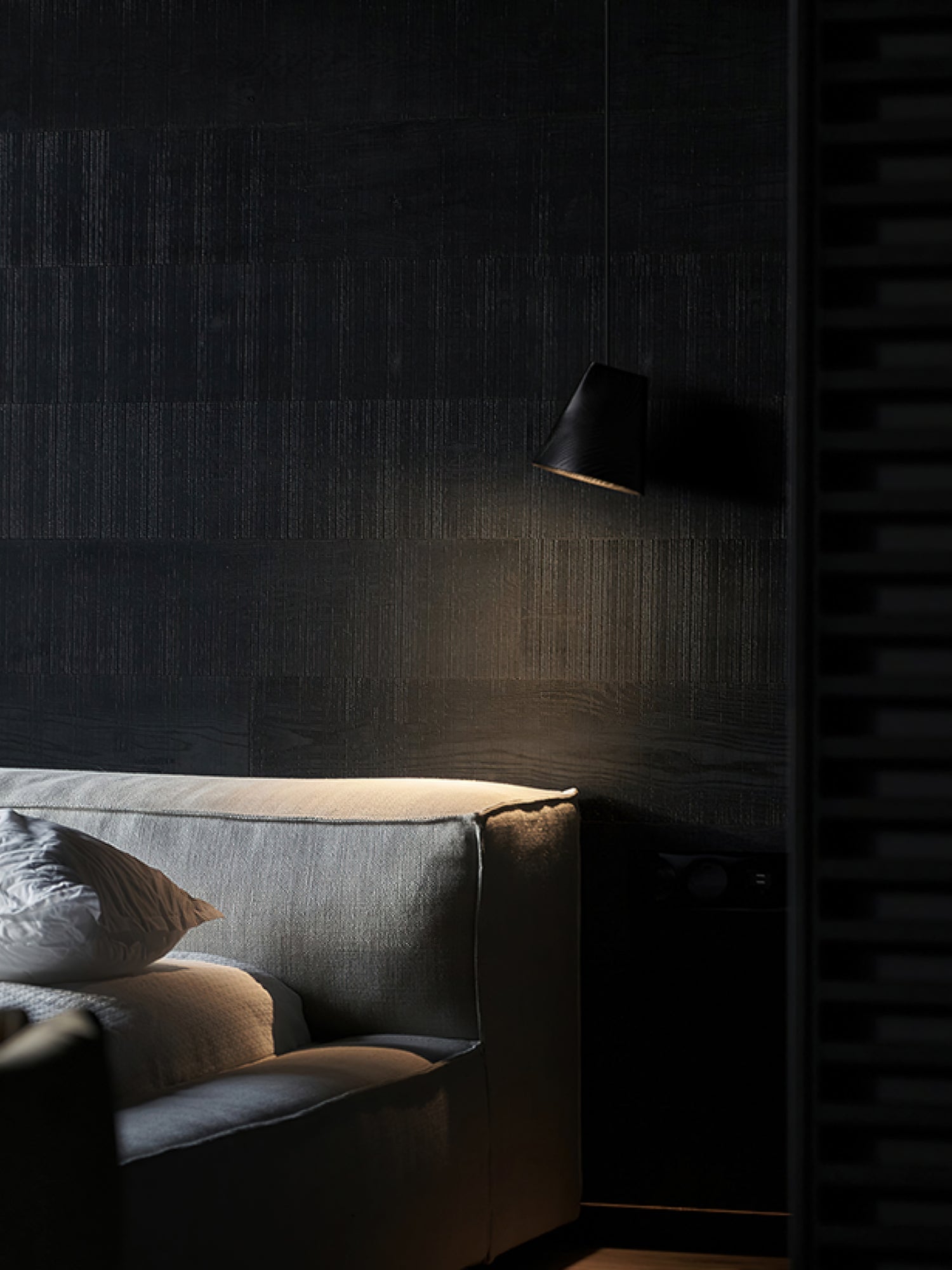 Bellwood Pendant Lamp | Esilora