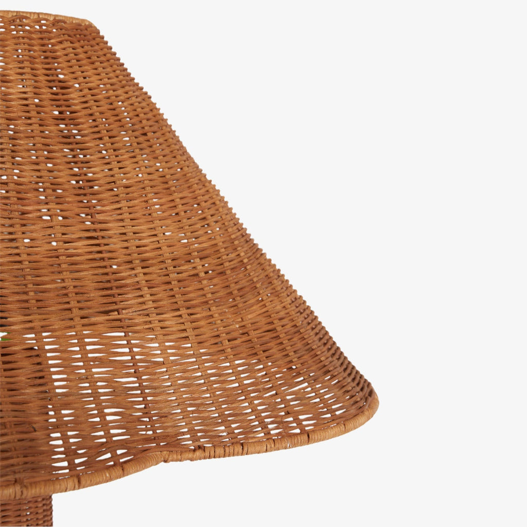 Wickara Geflochtene Stehlampe – Skulpturales Rattan-Design im natürlichen Rattan-Stil, geeignet für Wohnzimmer & Schlafzimmer | Esilora