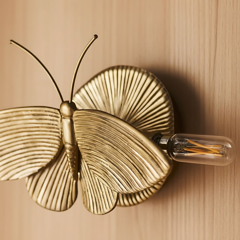 Mothriel Moth-Shaped Wall Lamp - Vintage Metal Lamp for Bedroom | Esilora