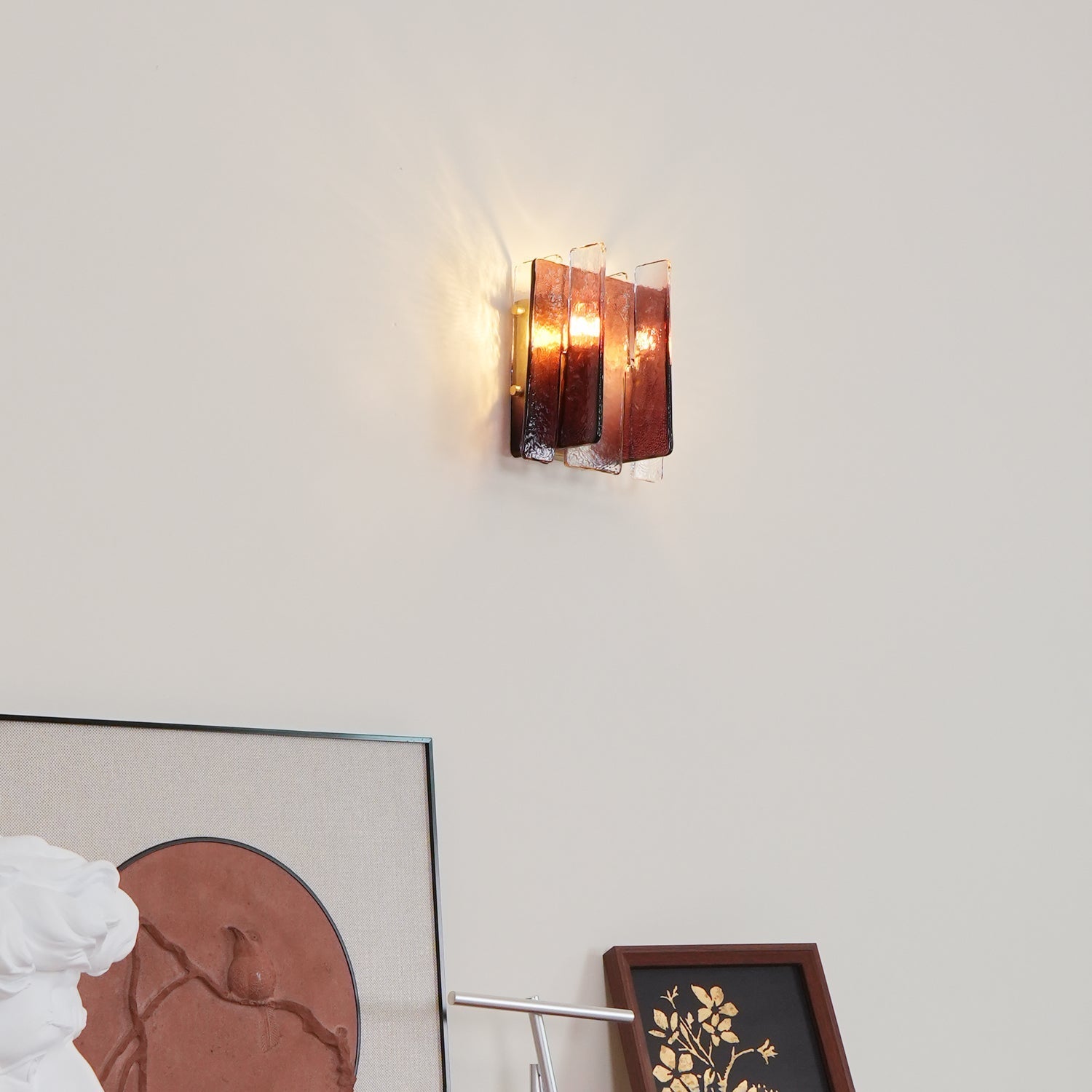 Verdura Architectural Wall Mounted Lamp with Glass Panel Design | Esilora