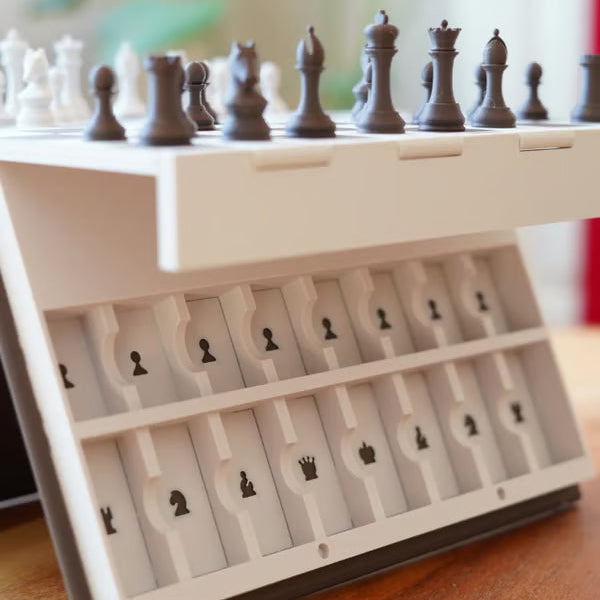 Strategic Chess Organizer - Enjoy Calm Gameplay Anytime, Anywhere - Esilora