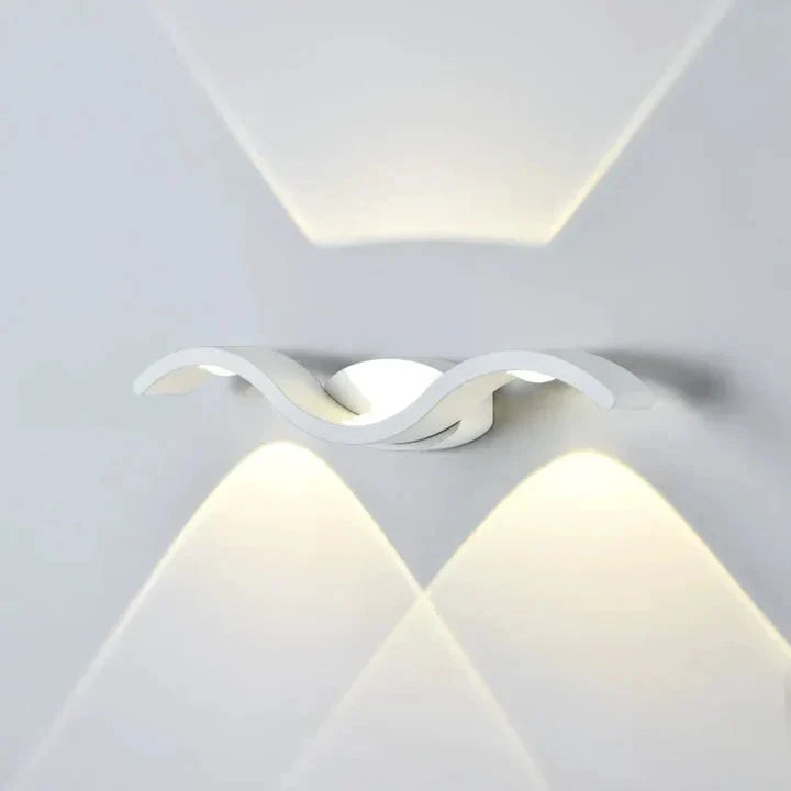 Illuminaire Modern IP65 Waterproof Outdoor Light | Esilora