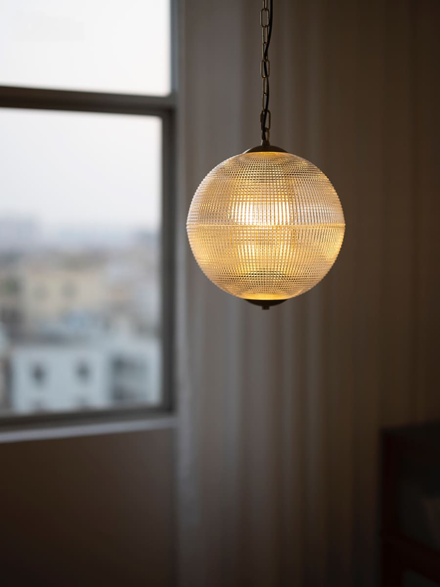 Lampada a sospensione Globe in vetro scanalato – Lampada da soffitto Globe vintage | Esilora