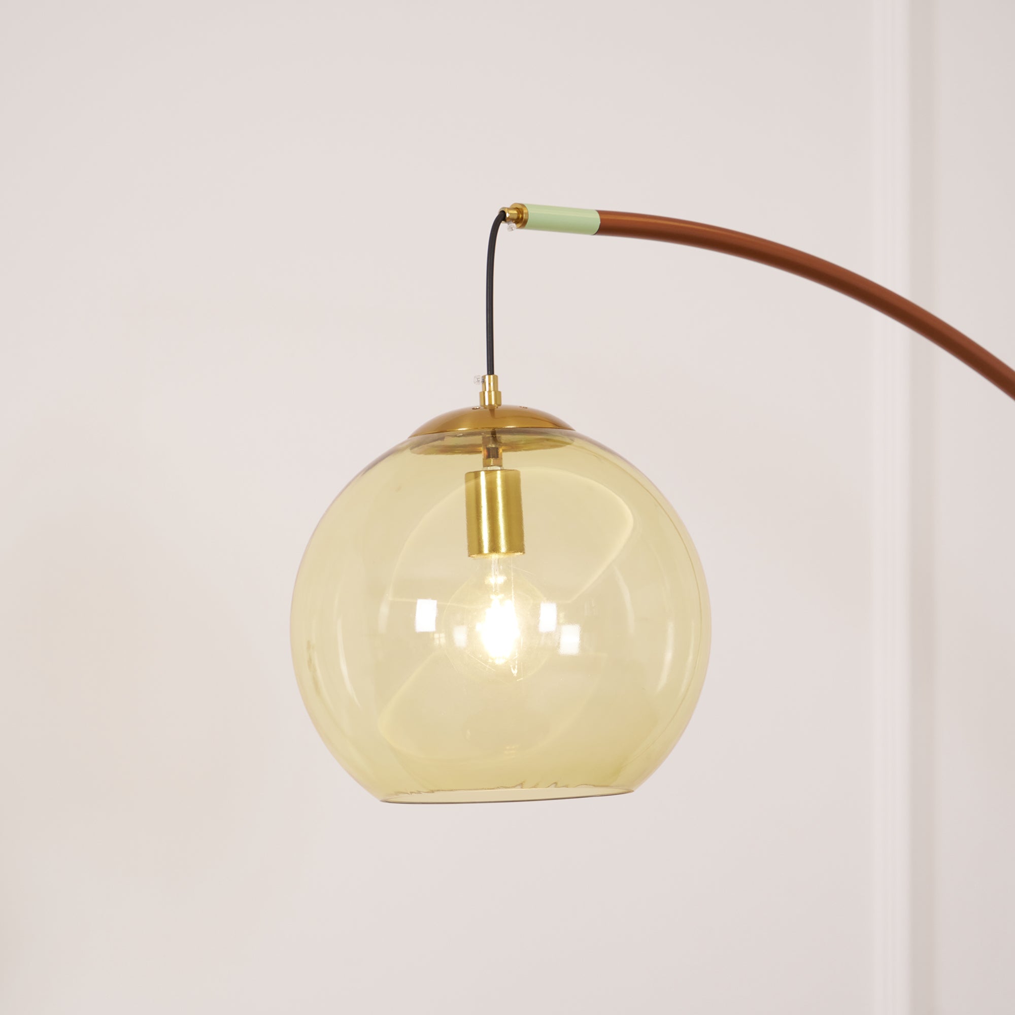 Joni Arc Floor Lamp | Esilora