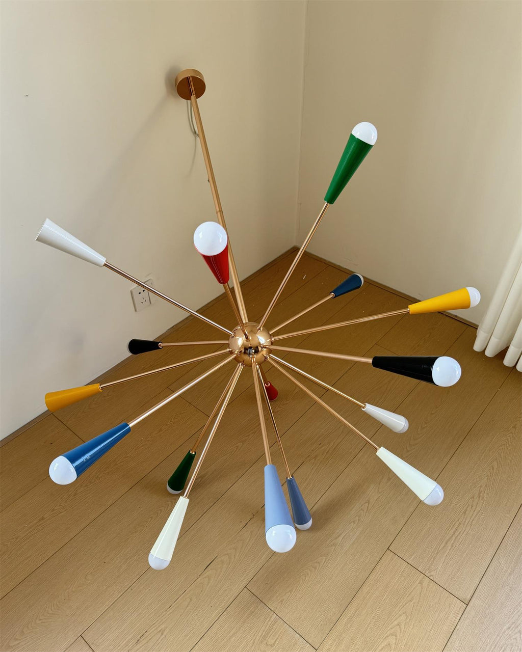 Ivoran Fireworks Chandelier - Gold Metal Sputnik Cone Shade Mid Century Light for Dining Room | Esilora