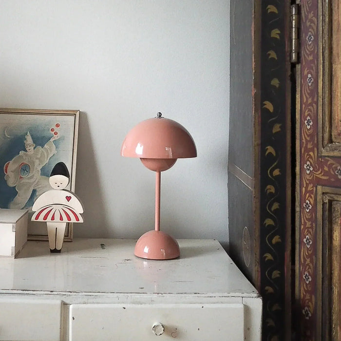 Wireless LED Table Lamp — Modern Scandi Mushroom Design