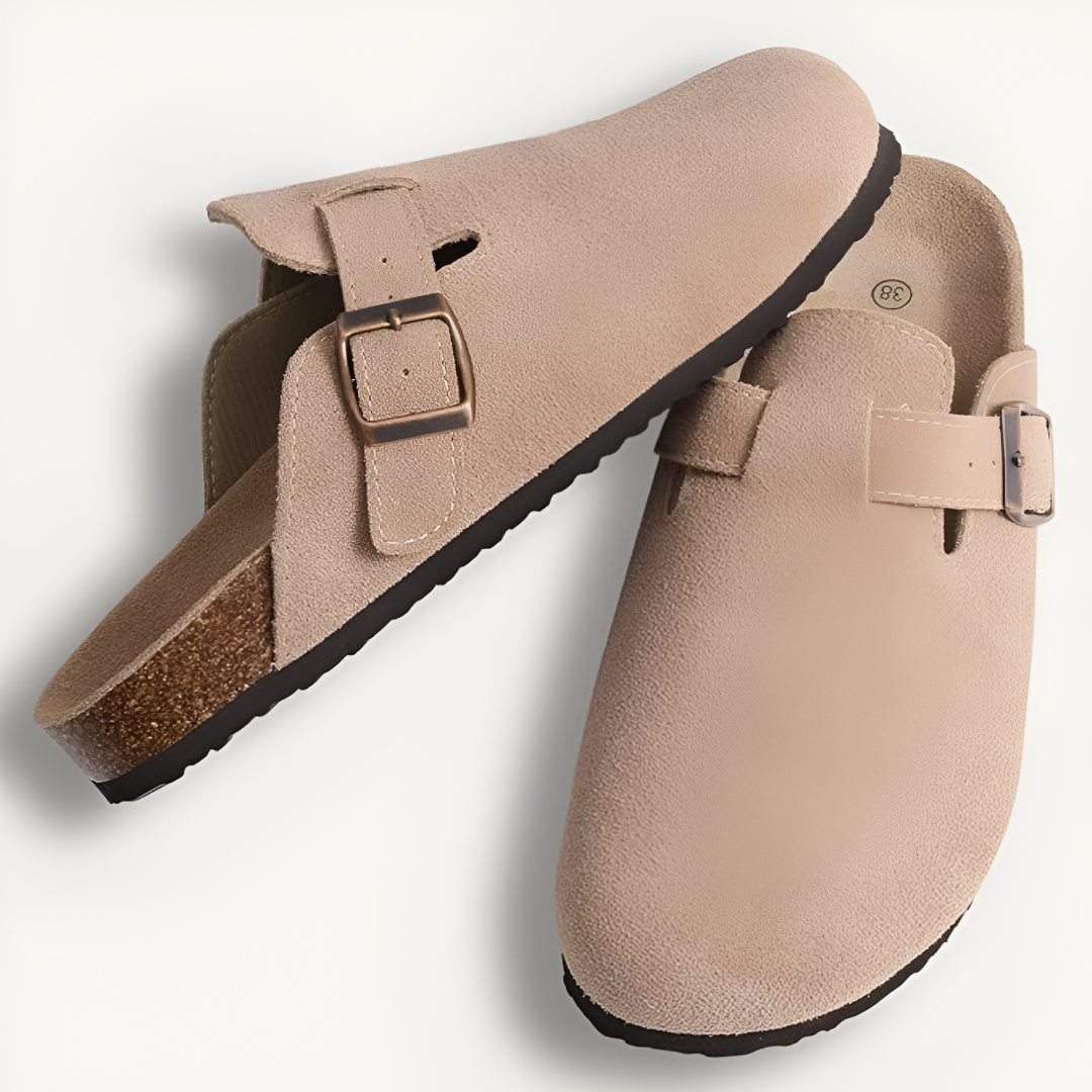 Closed Toe Slip On Clogs for Casual Comfort