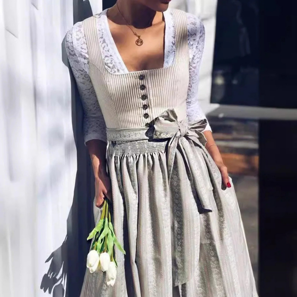 AlpenGrace dirndl til kvinder — ¾-ærmer, firkantet halsudskæring