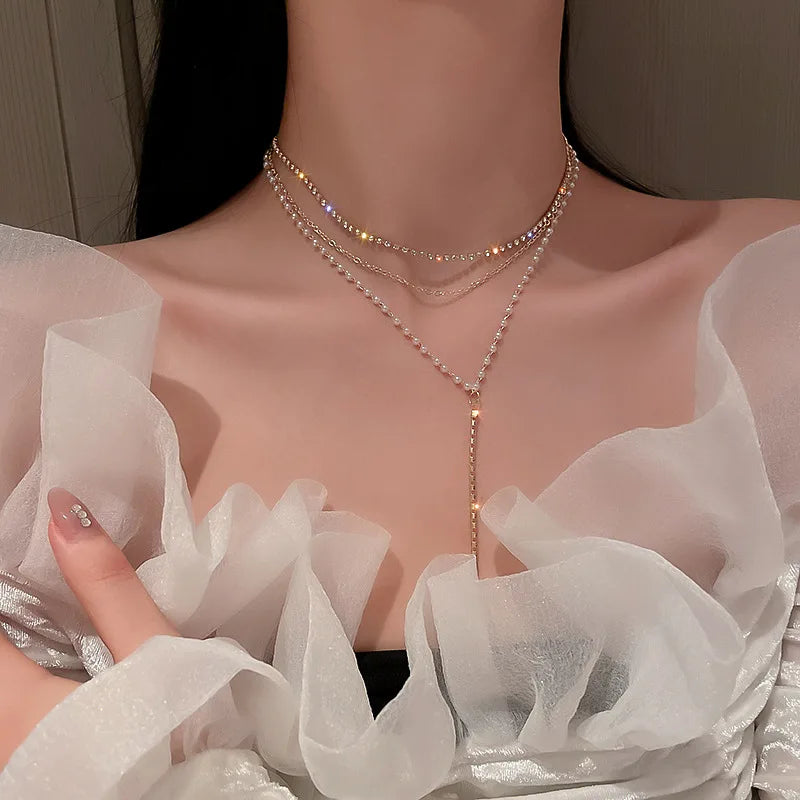 Gargantilla de perlas Aureline – collar ajustable de color dorado, perla brillante