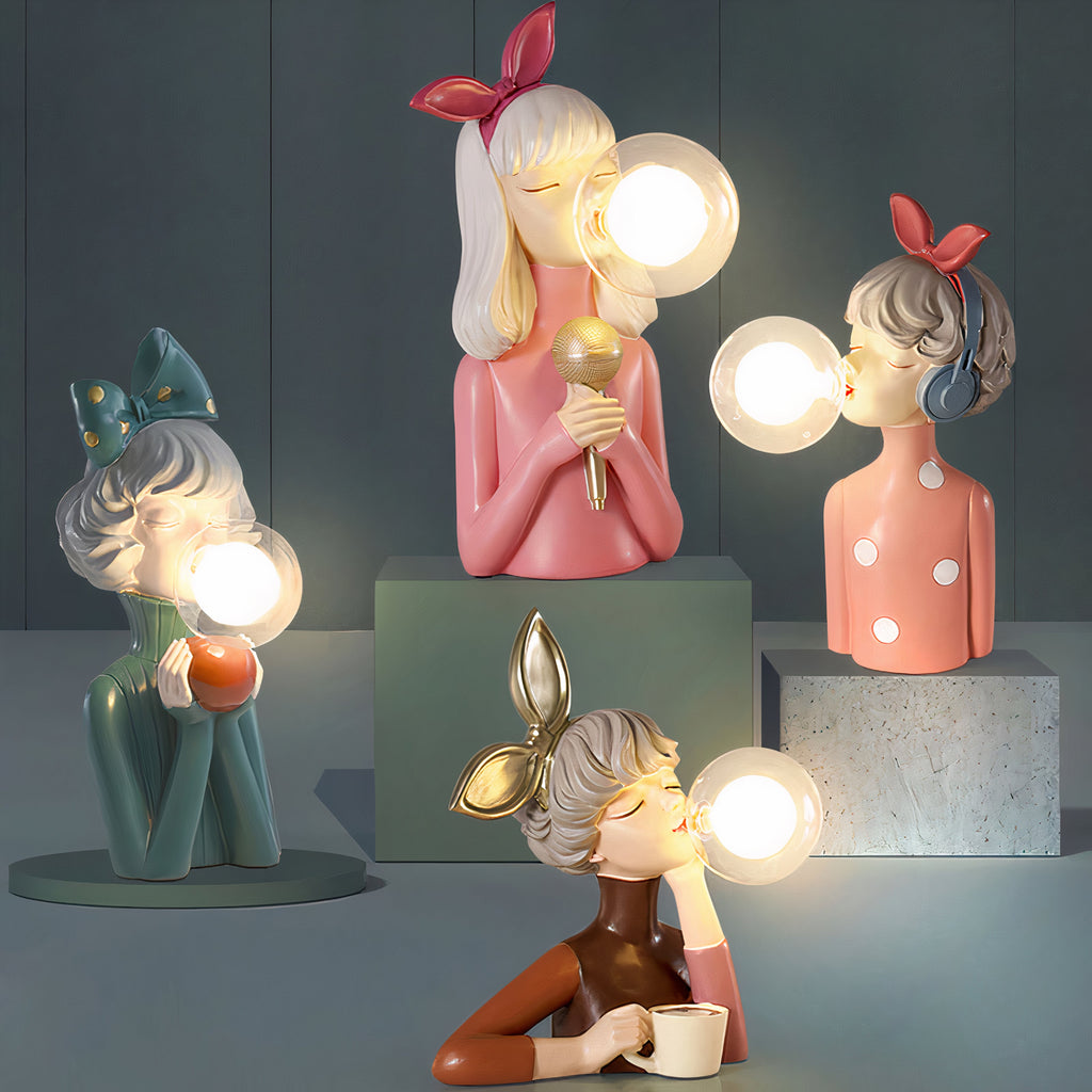 Bordlampe i resin og glas - skulpturelt figurdesign