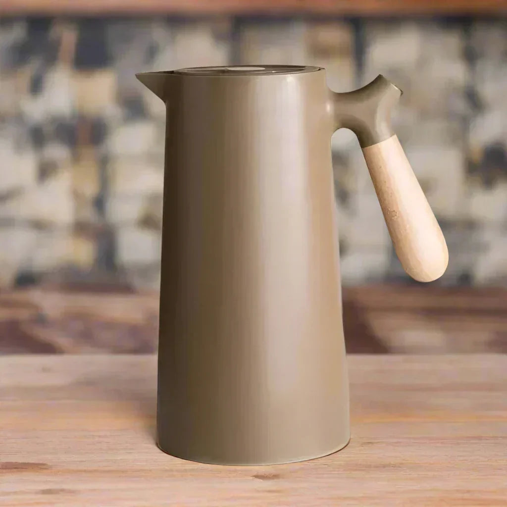 Stylish Reusable Bottle – Insulated Thermal Flask for Hot & Cold Beverages - Esilora
