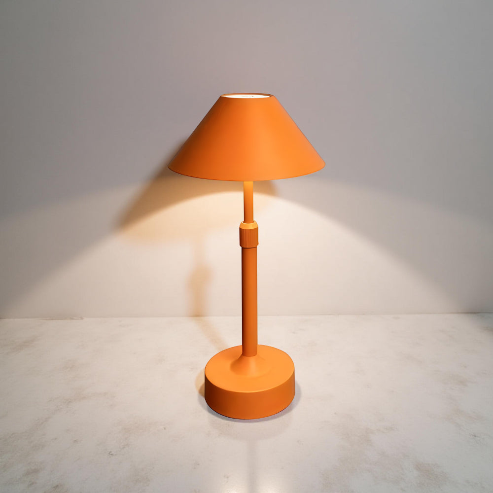 Modern Aluminum Table Lamp — Dimmable LED, Wireless, Warm White Illumination