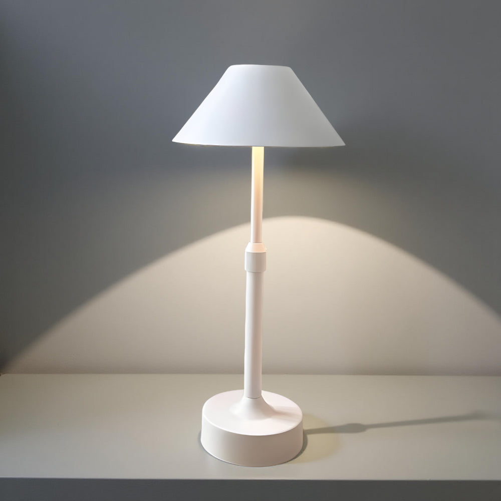 Modern Aluminum Table Lamp — Dimmable LED, Wireless, Warm White Illumination