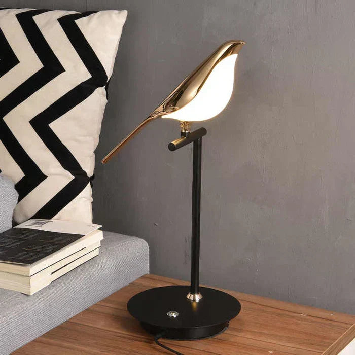 Lampada da parete Auralite — LED magnetico dimmerabile, finitura lussuosa, 4 stili