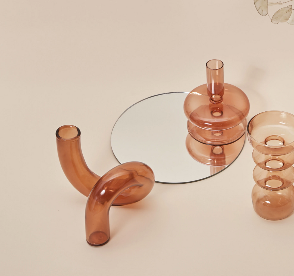 Jarrón de vidrio de borosilicato Aurevio — diseño de asa tintada, resistente