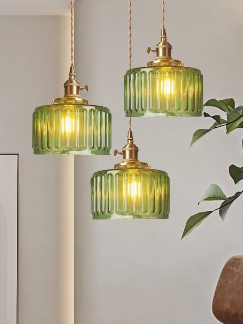Japansk enkel vintagependel i messing og ribbet cylindrisk glas | Esilora