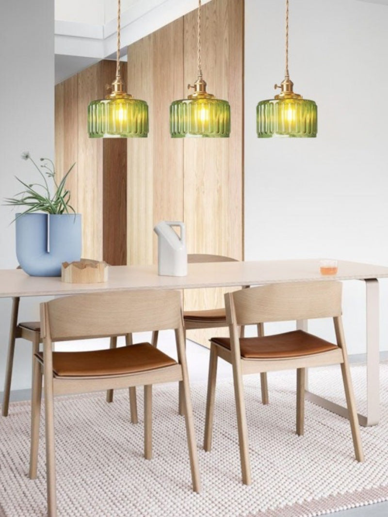 Japansk enkel vintagependel i messing og ribbet cylindrisk glas | Esilora