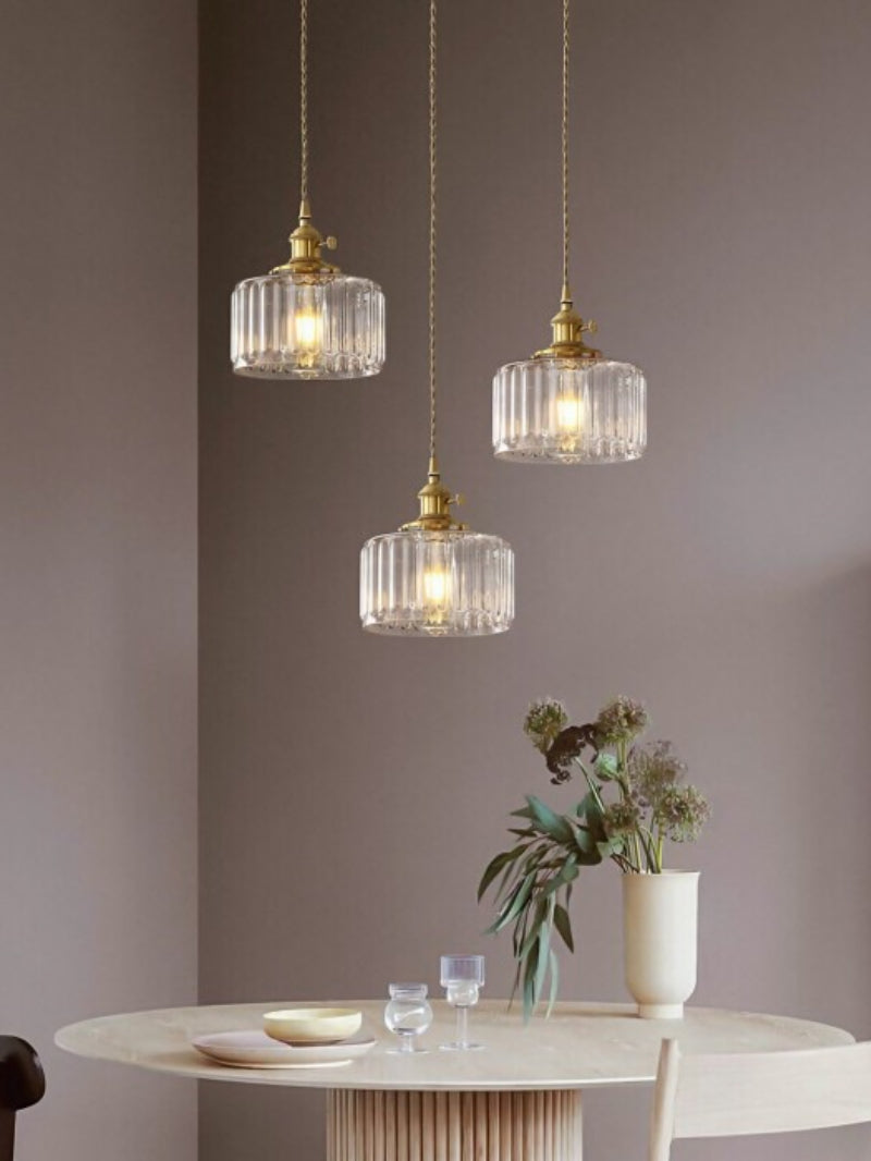 Japansk enkel vintagependel i messing og ribbet cylindrisk glas | Esilora