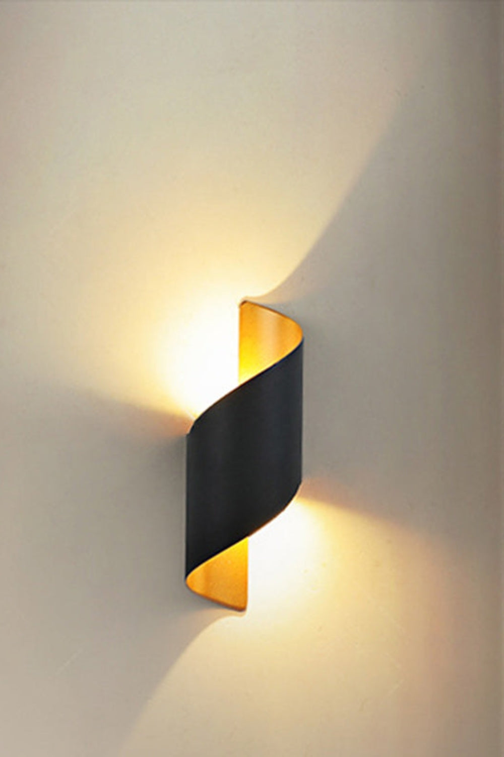 Modernes Design Spiralförmige Metall-Wandleuchte | Esilora