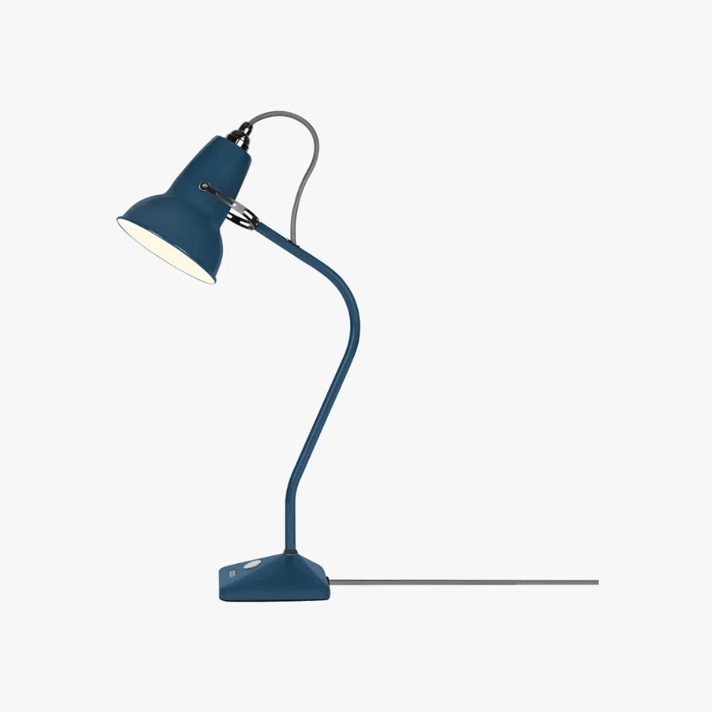 Modryx Pyramid Base Mini Table Lamp - Vintage Metal for Desk | Esilora