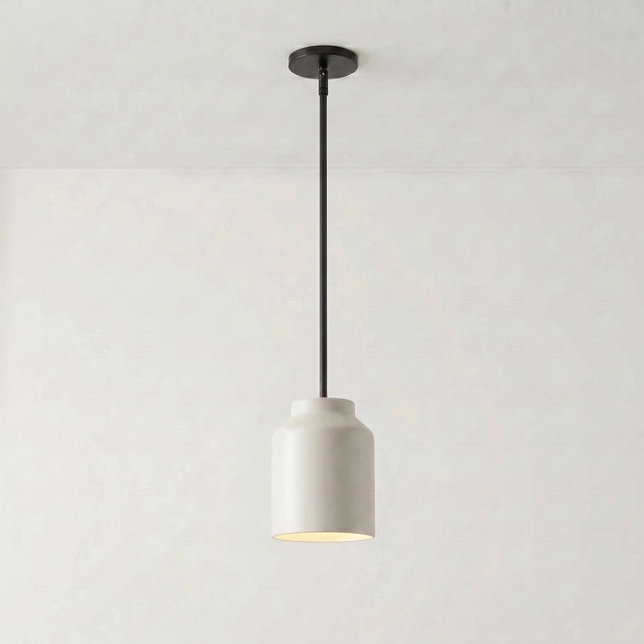Hanton Nordic – kovové závěsné svítidlo Morandi – minimalistické svítidlo v nordickém stylu | Esilora