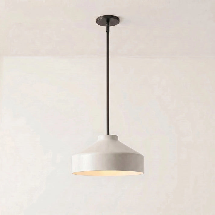 Hanton Nordic – kovové závěsné svítidlo Morandi – minimalistické svítidlo v nordickém stylu | Esilora