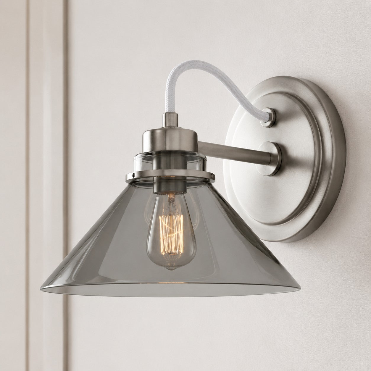Aurenza Curved Arm Globe Wall Sconce – Modern Industrial Wall Lamp for Bathroom, Bedroom, and Hallway | Esilora