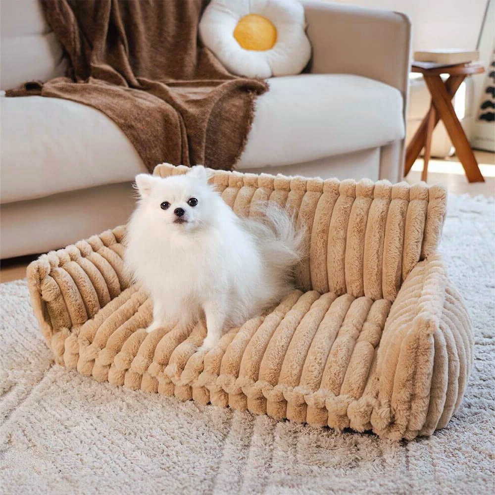 PawCloud ふわふわ犬用ソファベッド - 毛足の長いクッション、体を支える詰め物