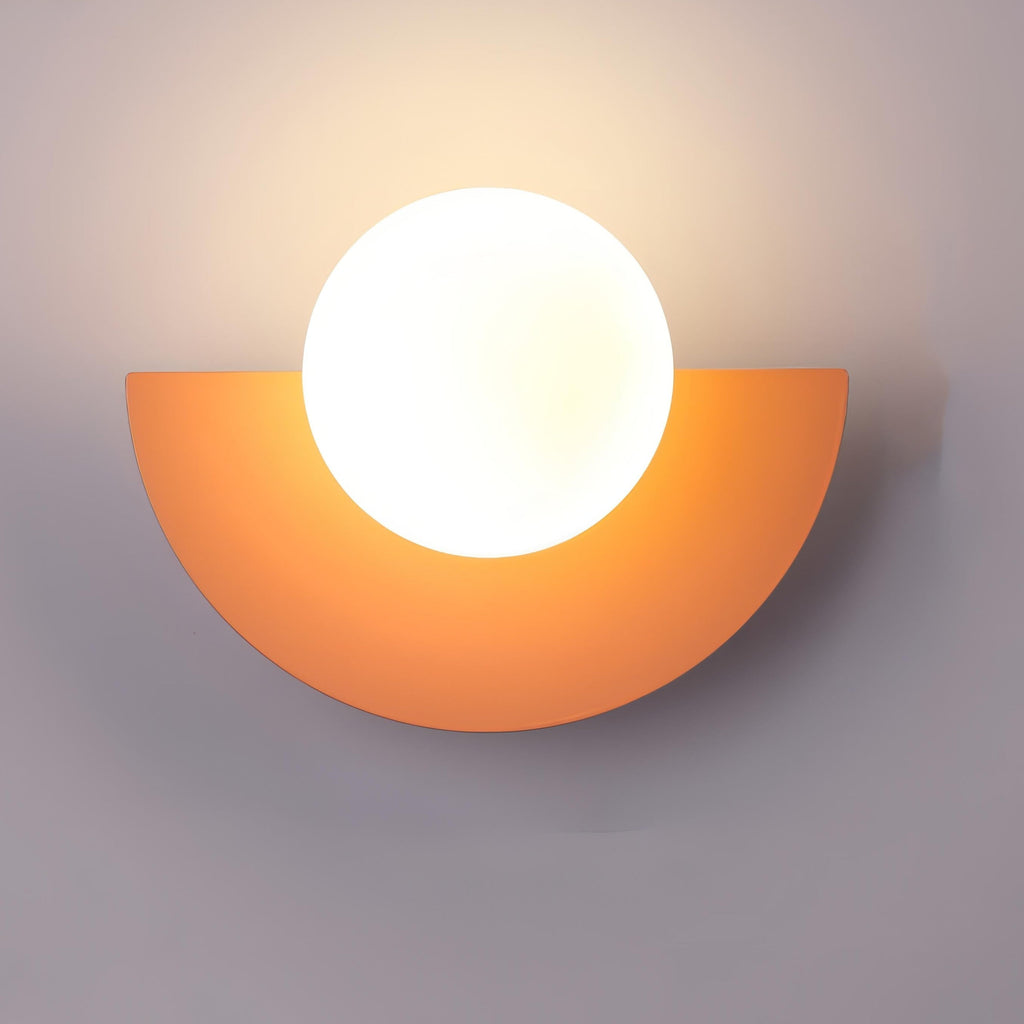 Lampada da parete Arctiq – LED integrato caldo scandinavo semicircolare
