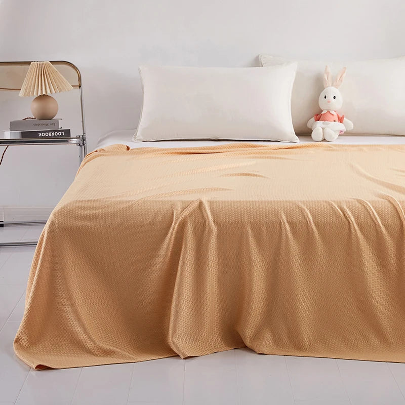 Lightweight Blanket for Refreshing Seasonal Relaxation