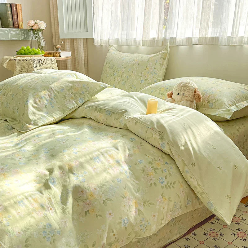 Luxury Floral Duvet Cover Set for Timeless Bedroom Style