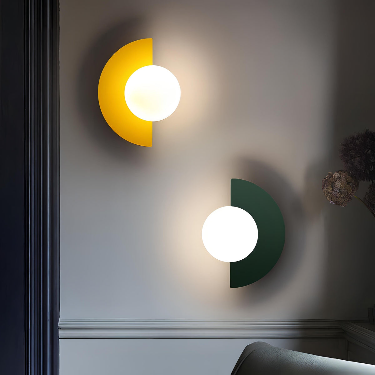 Arctiq Wall Lamp – Semi-Circular Scandinavian Warm Integrated LED
