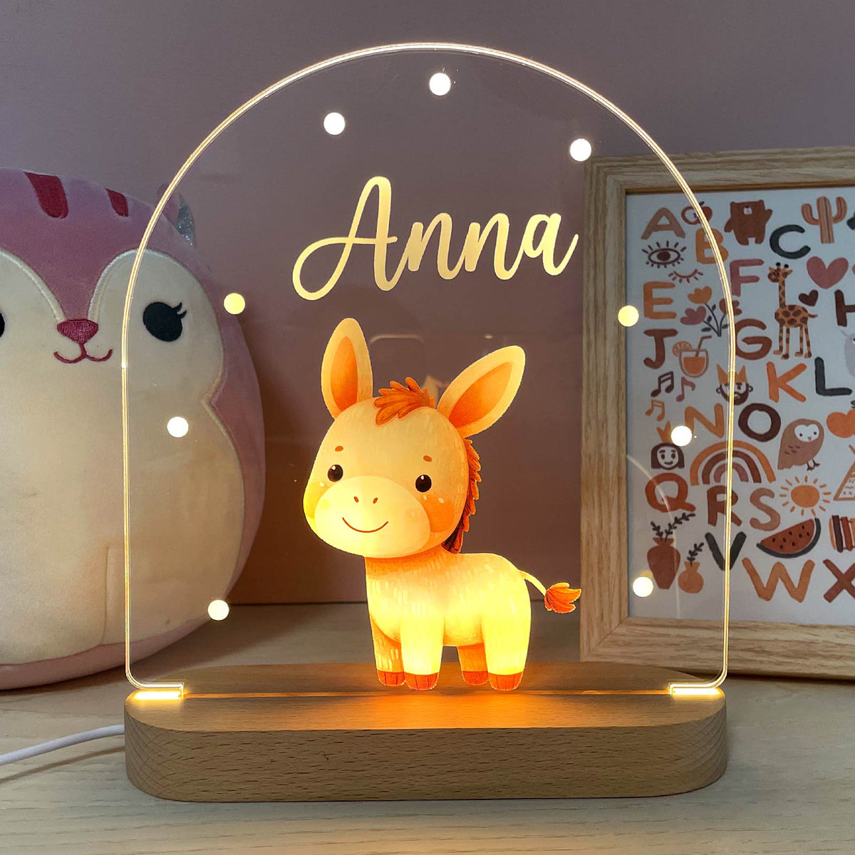 Lampă de veghe personalizată din acril, cu animal — nume gravat la comandă, lumină blândă