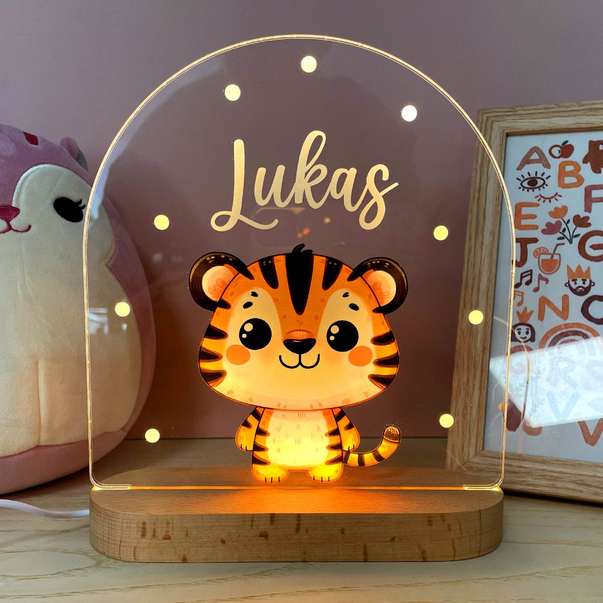 Lampă de veghe personalizată din acril, cu animal — nume gravat la comandă, lumină blândă