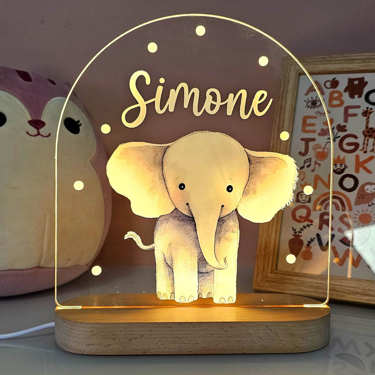Lampă de veghe personalizată din acril, cu animal — nume gravat la comandă, lumină blândă
