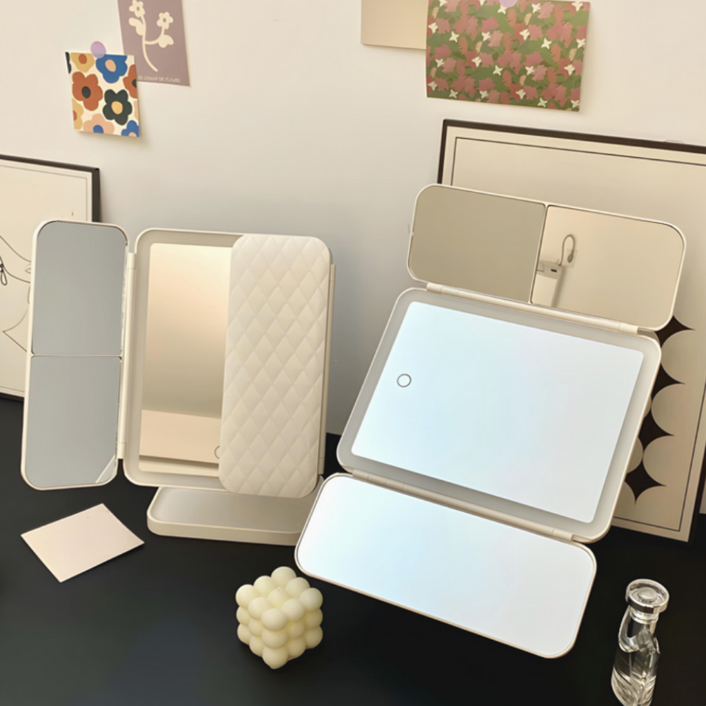 Opvouwbare luxe led-make-upspiegel — aanraakbediening, drie lichtstanden, dubbelzijdig