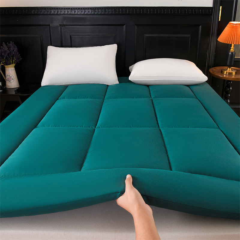 Topmadras med pillow top — dybe lommer, åndbar polstring