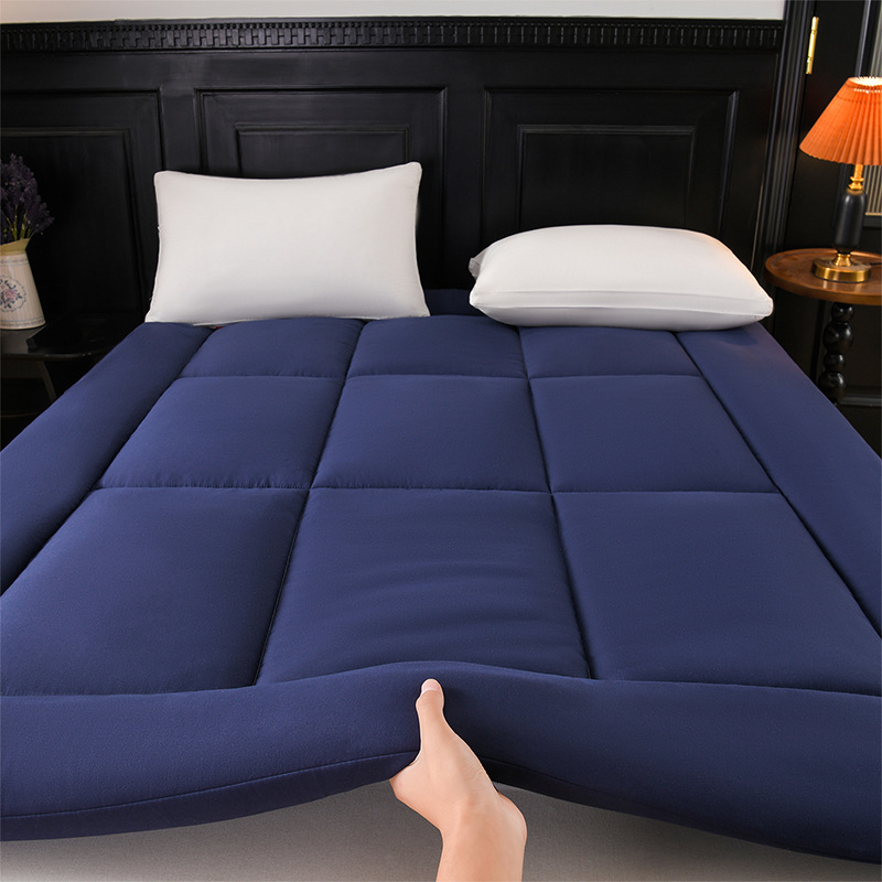Topmadras med pillow top — dybe lommer, åndbar polstring