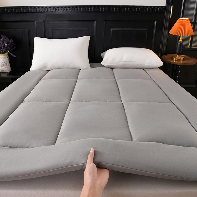 Topmadras med pillow top — dybe lommer, åndbar polstring