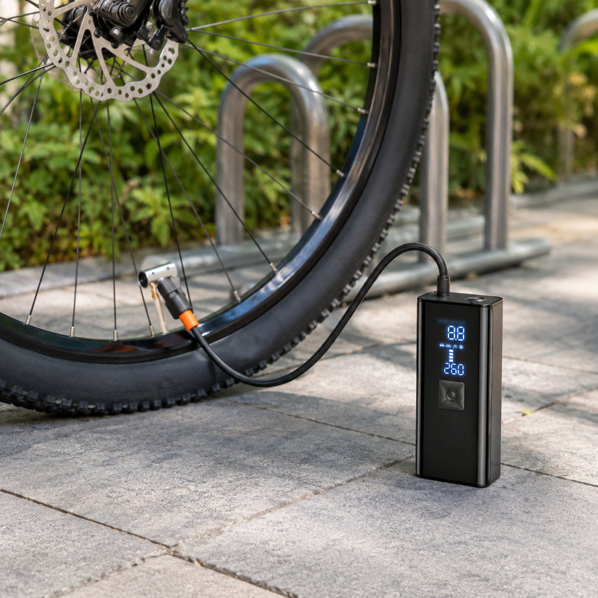 Inflador eléctrico portátil para neumáticos — 150 PSI, diseño compacto