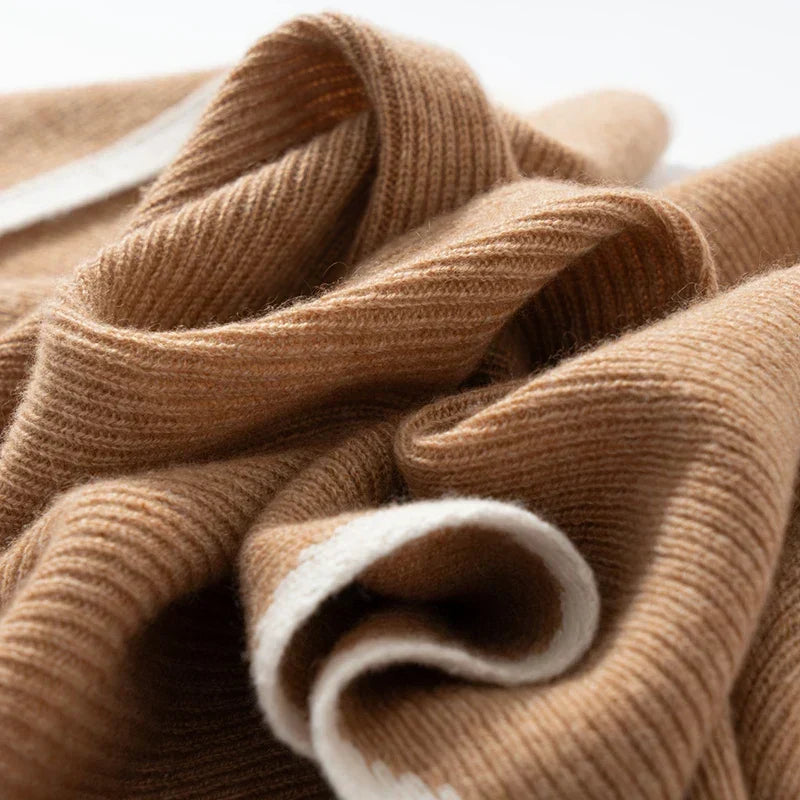 Sciarpa triangolare in maglia Arvanna da donna — comfort caldo e morbido