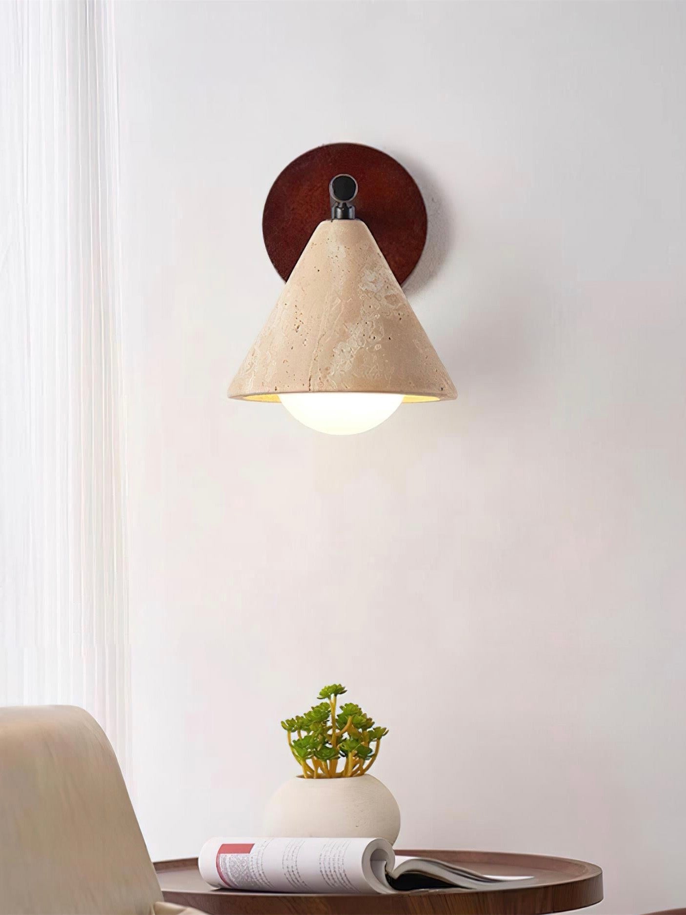 Wabi-Sabi Stil Travertin-Kegel-Schirm-Wandleuchte | Esilora