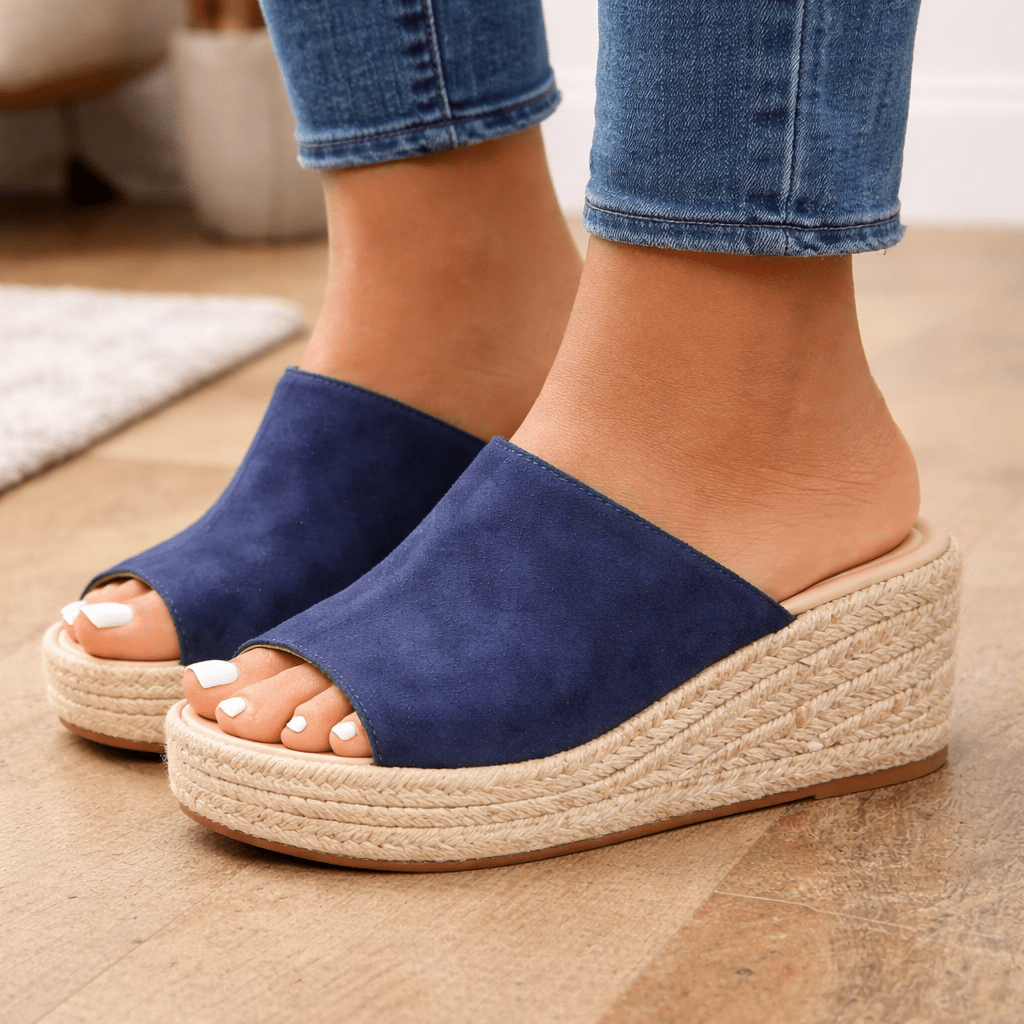 AeroCove Light Platform Sandals With Cushioned Comfort