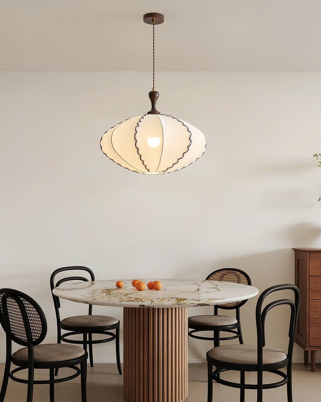 Lucian Pendant Lamp | Esilora