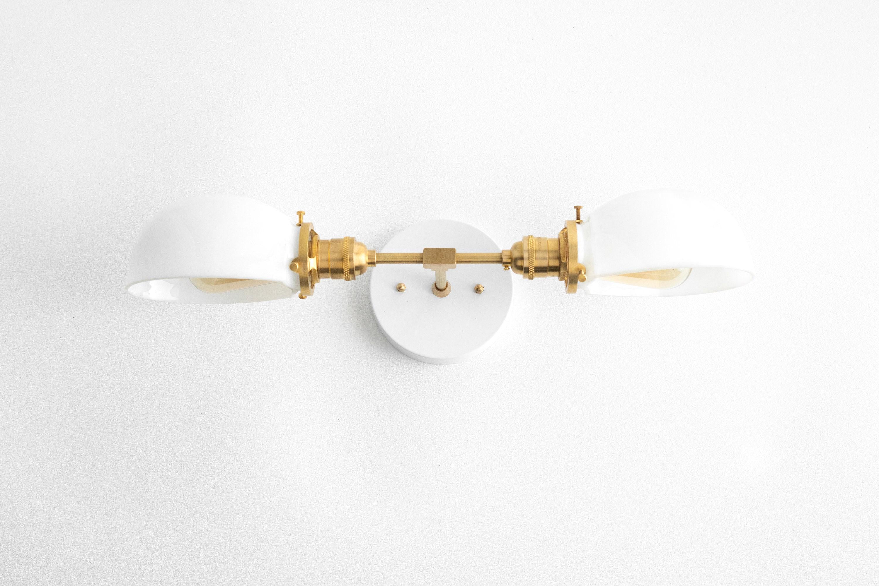 Ornato Luxe Art Deco Schminkspiegel-Wandleuchte – Opalglas-Wandlampe für Bad & Ankleidezimmer | Esilora