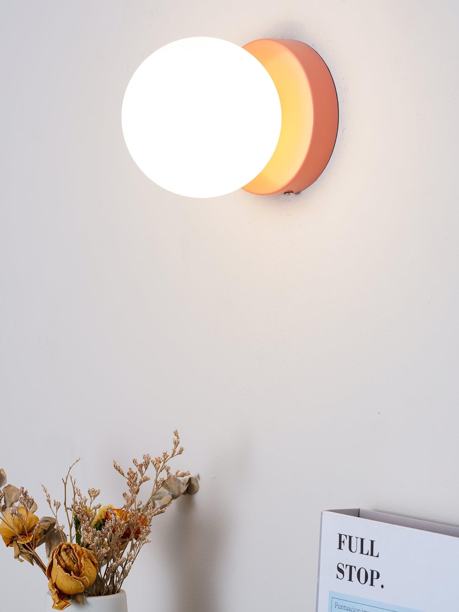 Rivolence Minimalist Fluid Modern Round Wall Sconce – Modern Indoor Accent Lighting for Bedroom or Study | Esilora