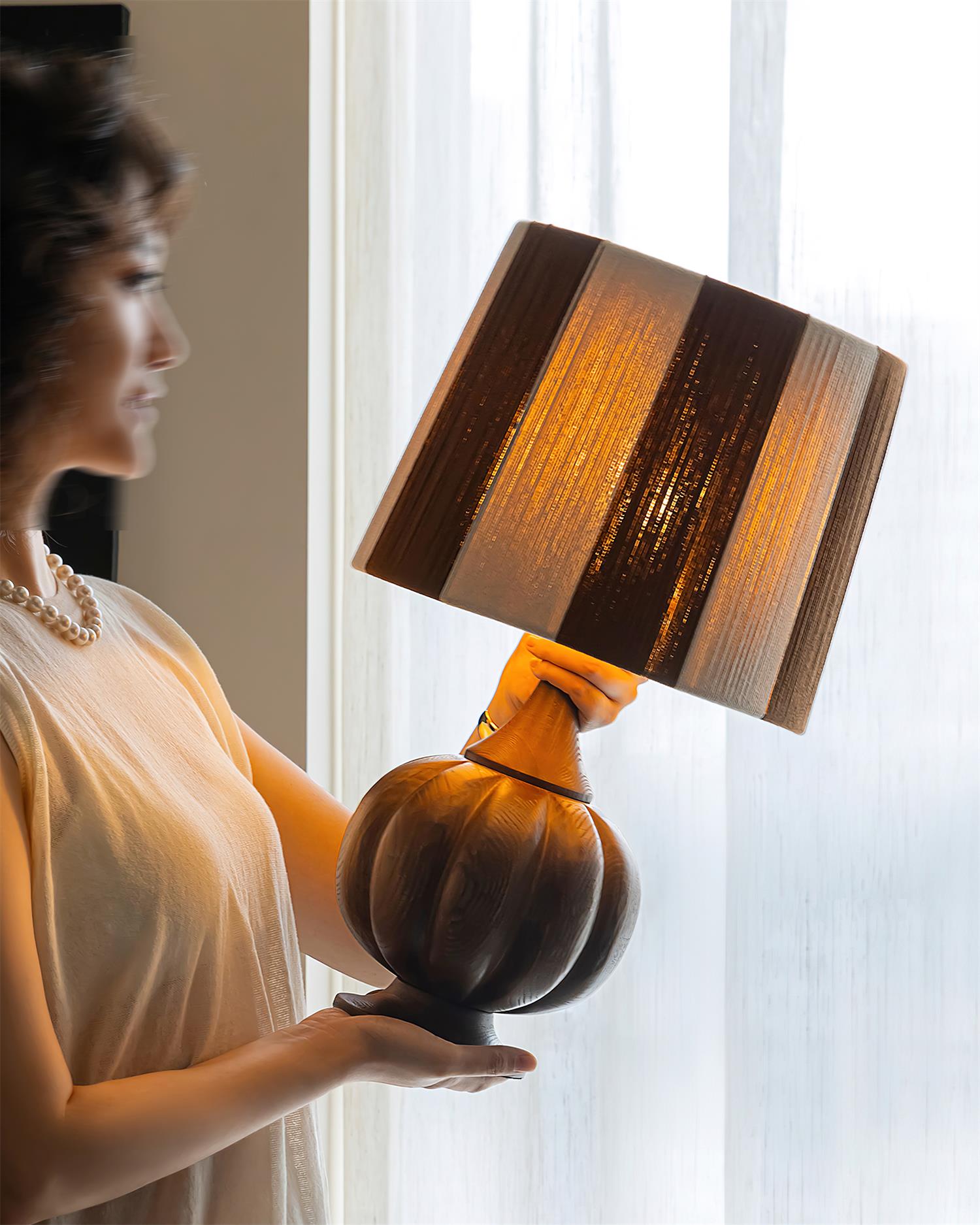 Harmony Stripe-bordlampe | Esilora