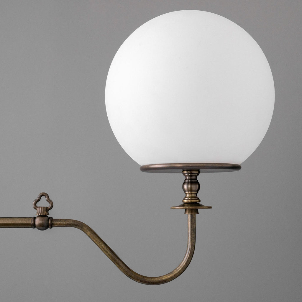 Lampadario Glorica in vetro con bracci curvi e globi – Lampada moderna per camera da letto | Esilora