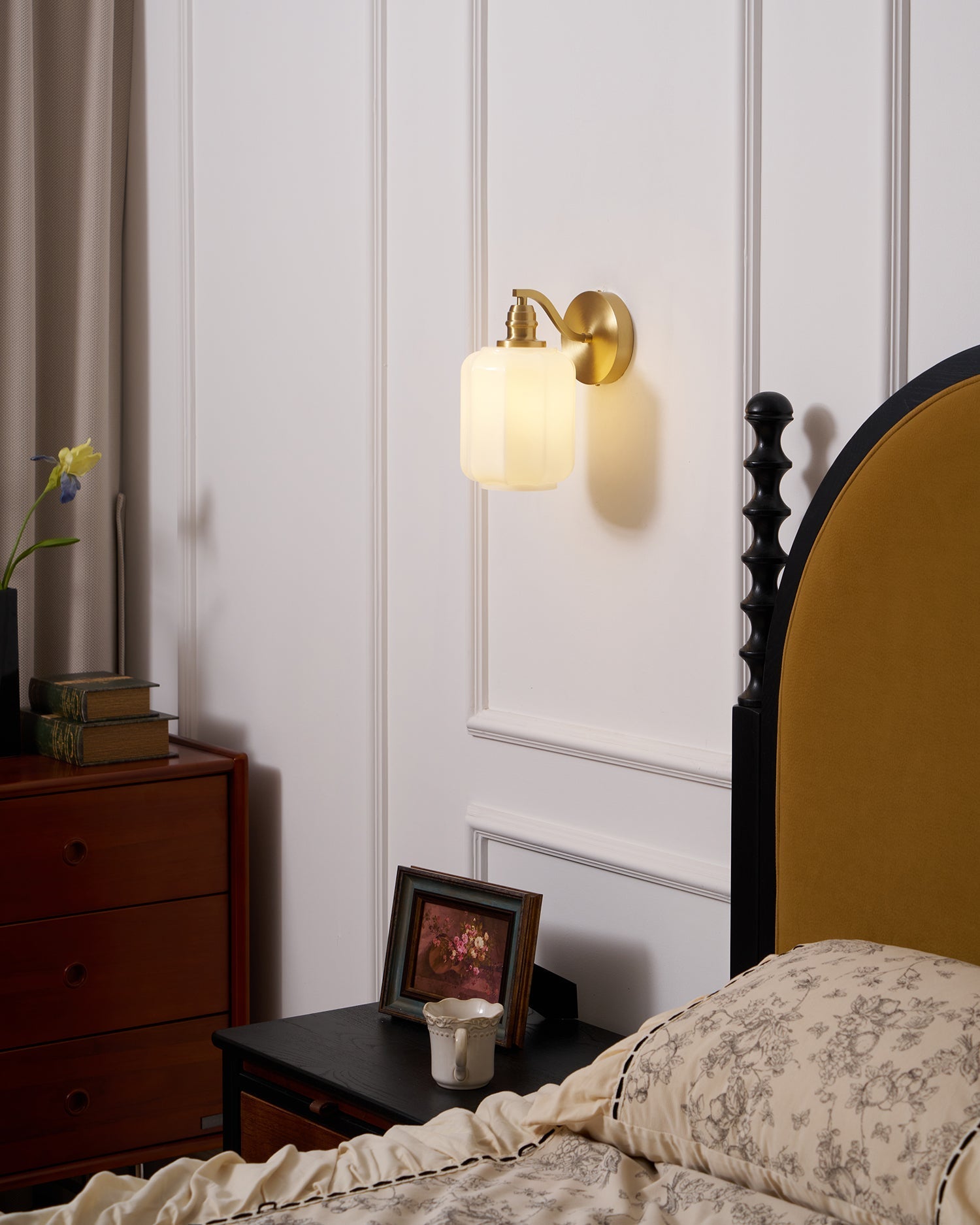 Henry Wall Lamp | Esilora