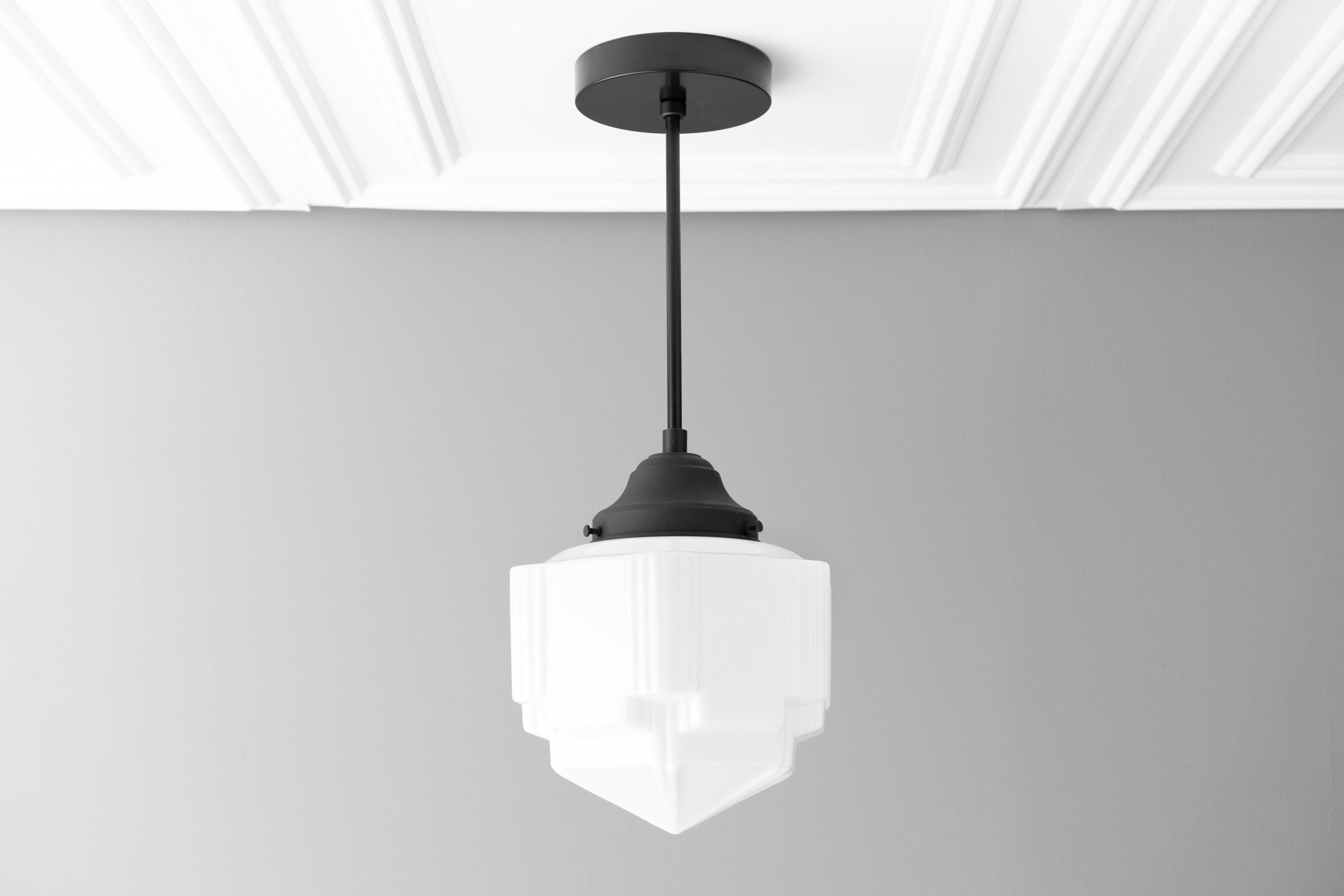 Geotower Glass Skyscraper Shade Art Deco Pendant Light – Vintage Ceiling Lamp for Dining Rooms, Kitchens and Offices | Esilora